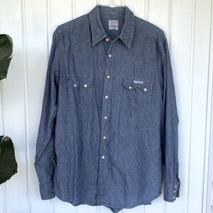 LUCKY BRAND WITH PEARL SNAPS excellent condition . Like new! Worn once